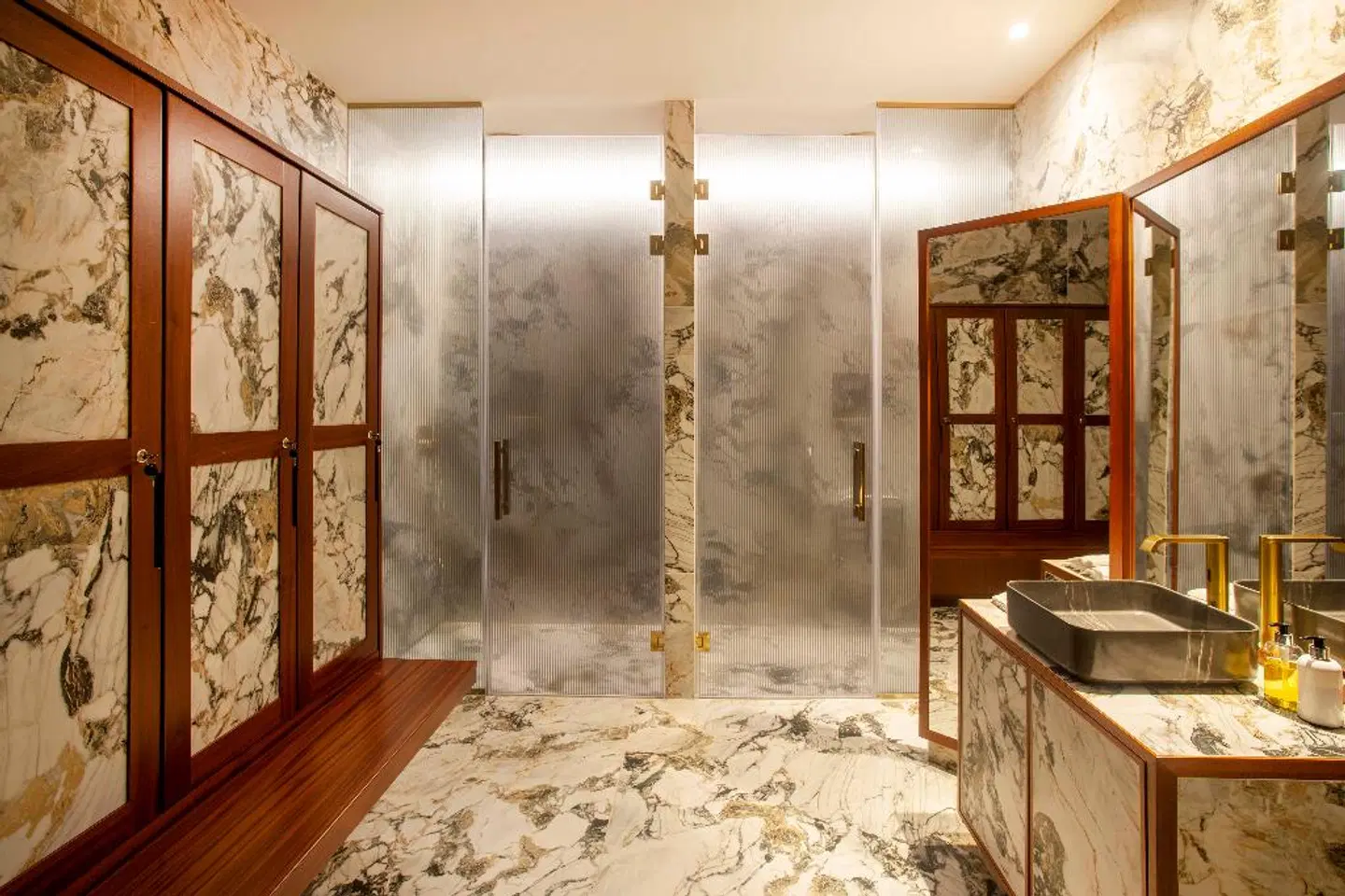 Wine & Books Porto Hotel HEALTH_BEAUTY