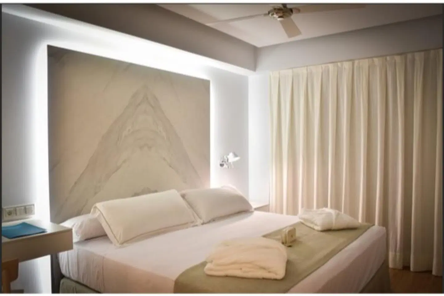 Talayot Affiliated by Senator ROOM_EXAMPLE