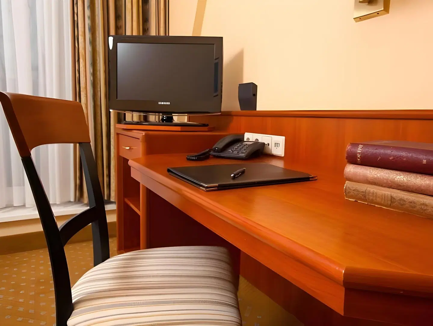 Best Western Hotel Geheimer Rat ROOM_EXAMPLE