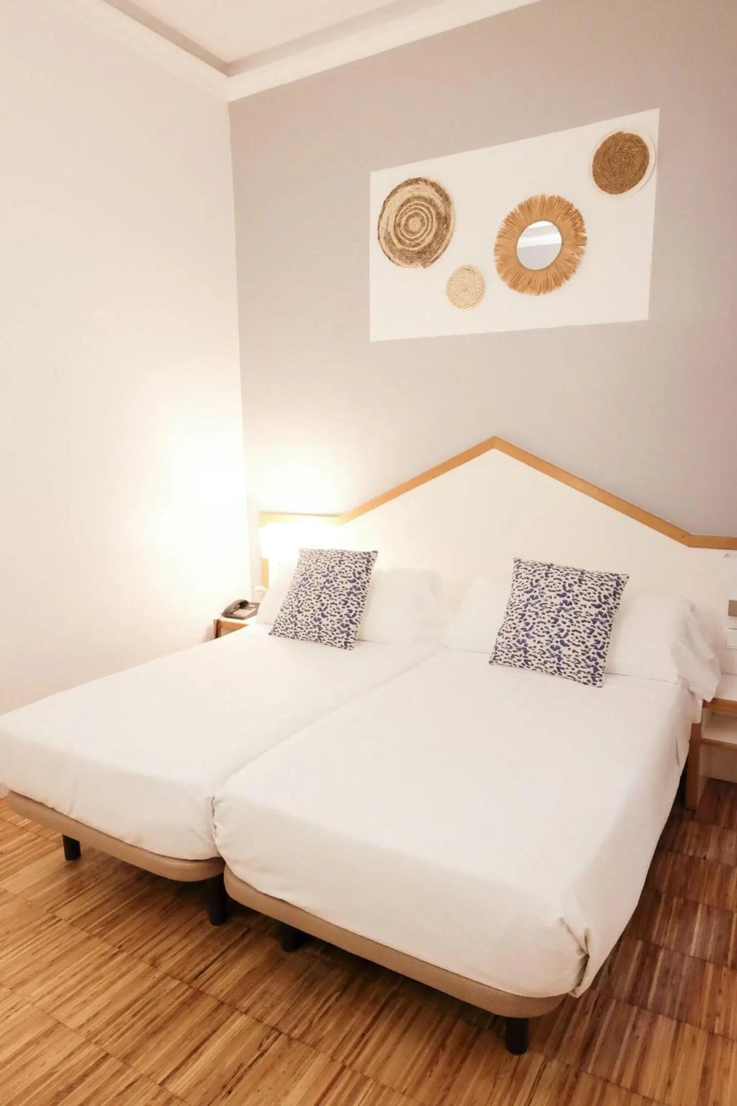 Hotel Subur ROOM_EXAMPLE