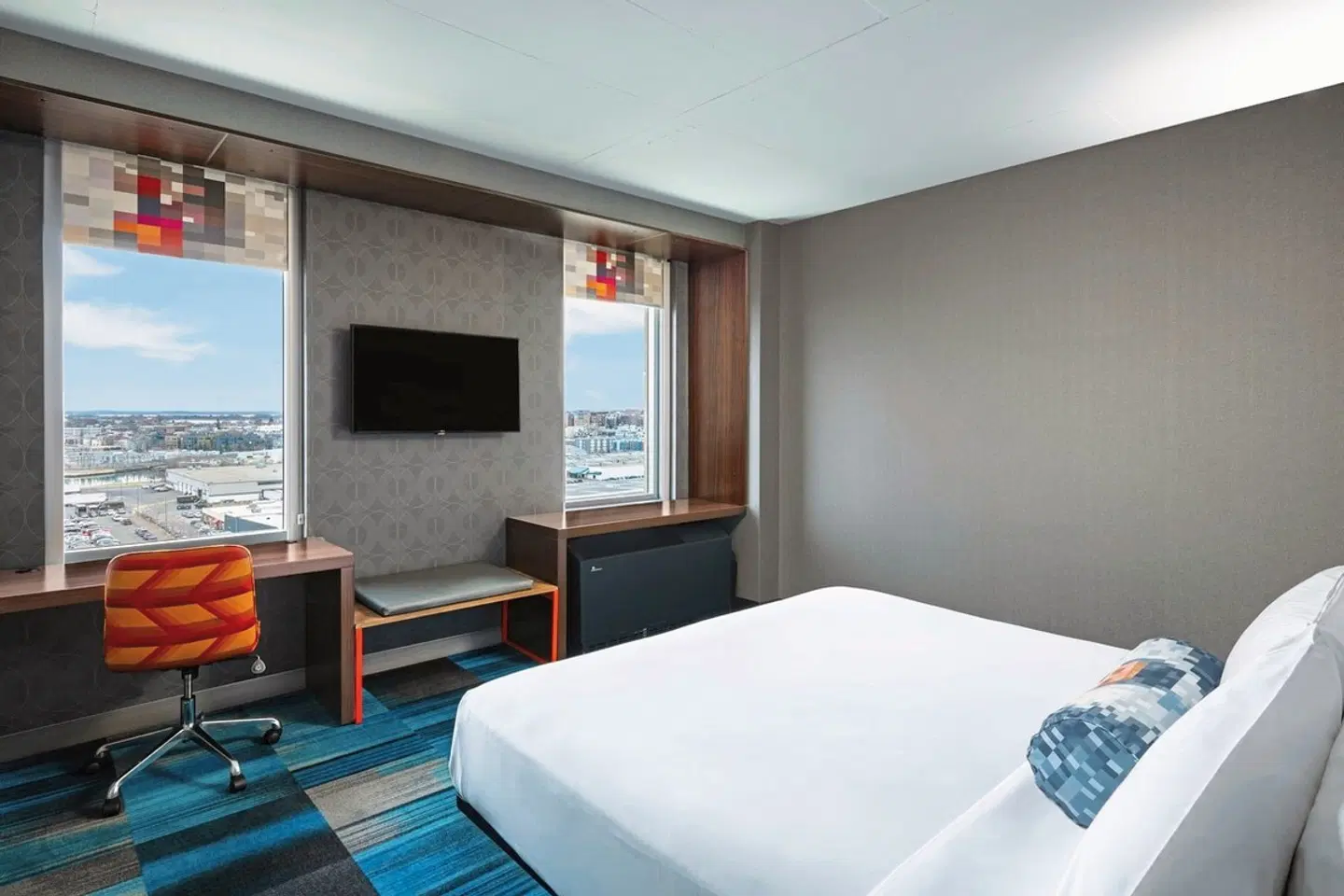 Aloft Boston Seaport District ROOM_EXAMPLE