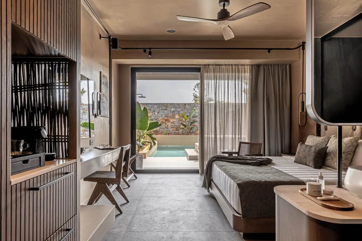 Pnoe Breathing Life ROOM_EXAMPLE