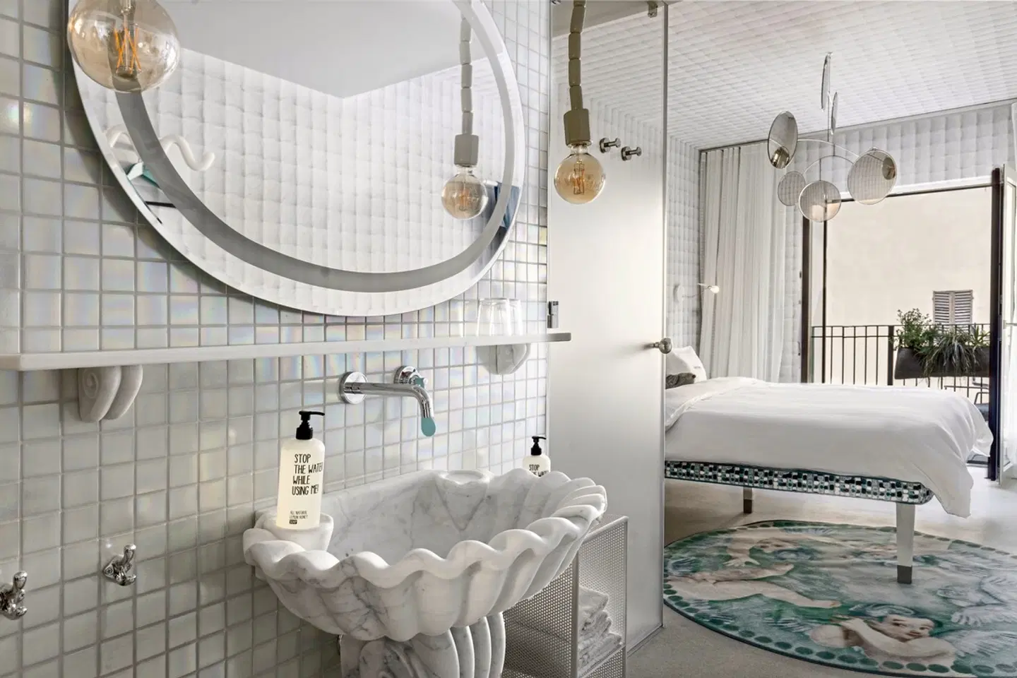 25hours Hotel Piazza San Paolino Badezimmer