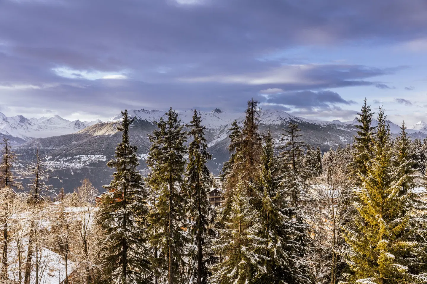 Hotel Valaisia, Crans Montana, a Faern Collection Resort LANDSCAPE