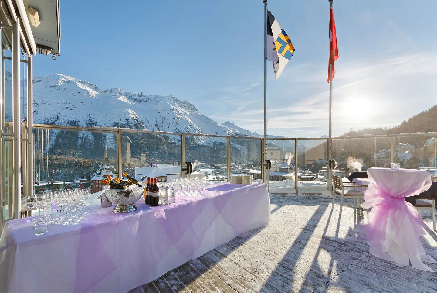 Monopol art boutique Terrasse