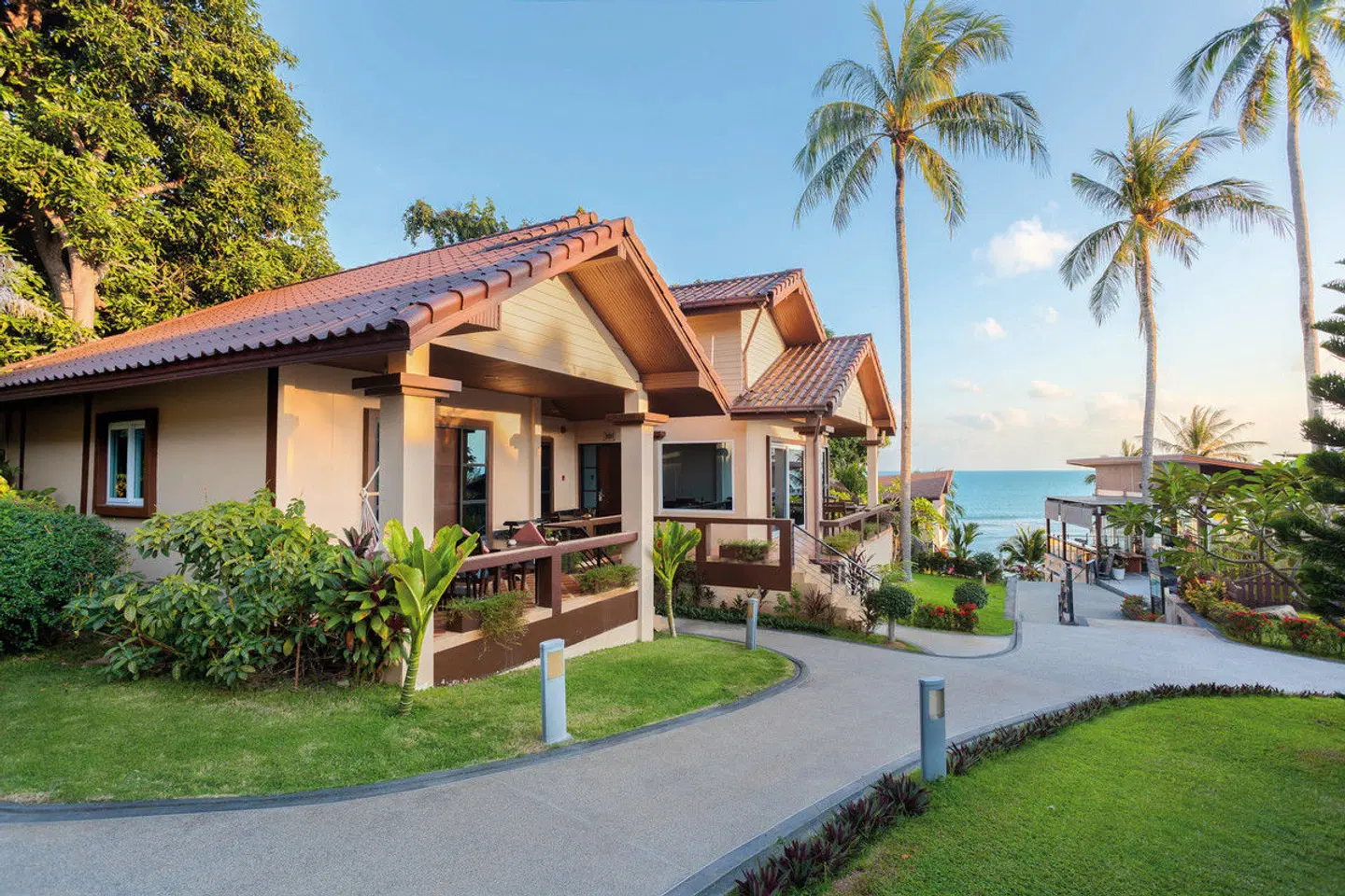 Royal Beach Boutique Resort & Spa EXTERIOR