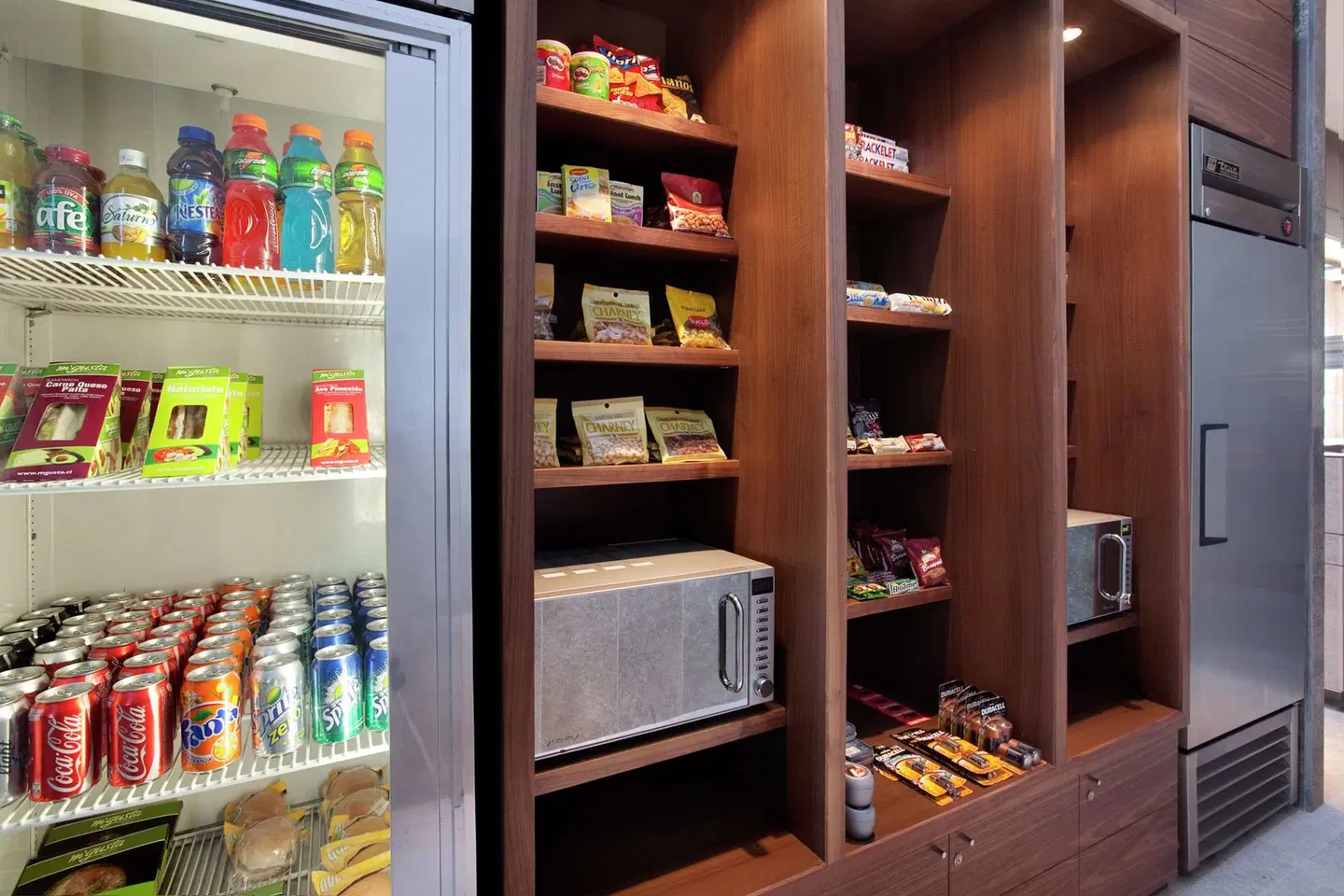 Hilton Garden Inn Santiago Airport ROOM_EXAMPLE