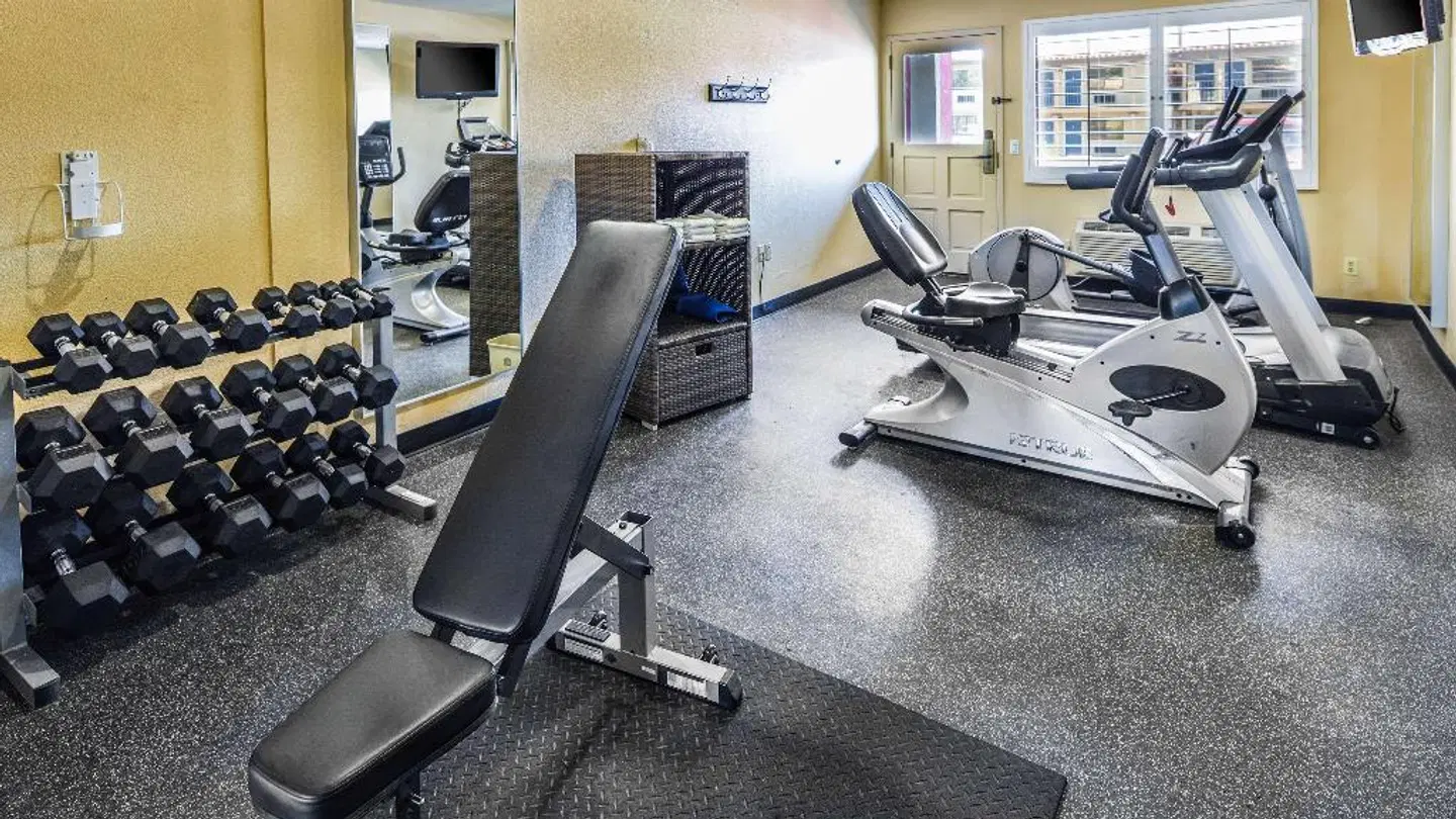 Best Western Desert Villa Inn SPORTS_AND_LEISURE