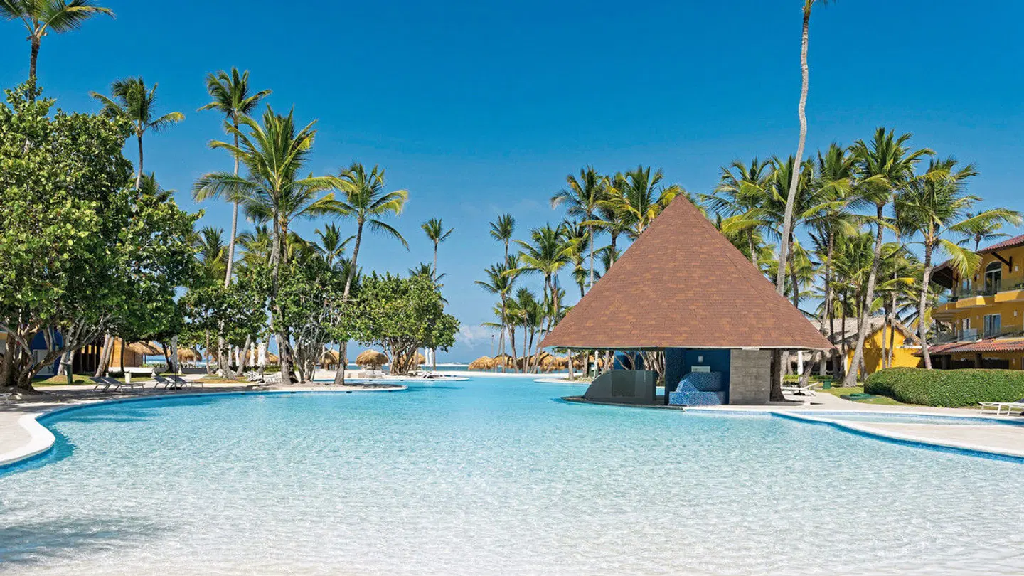 Caribe Deluxe Princess OUTDOOR_POOL