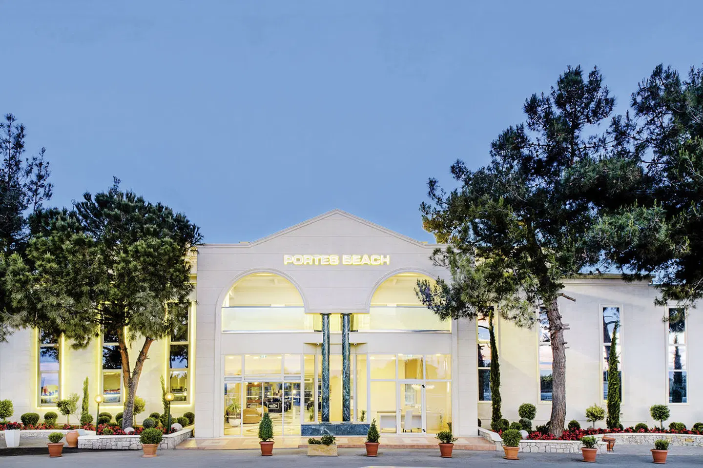 Portes Beach EXTERIOR