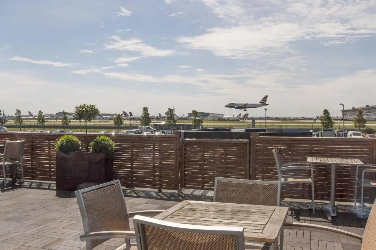 Thistle London Heathrow Terrasse