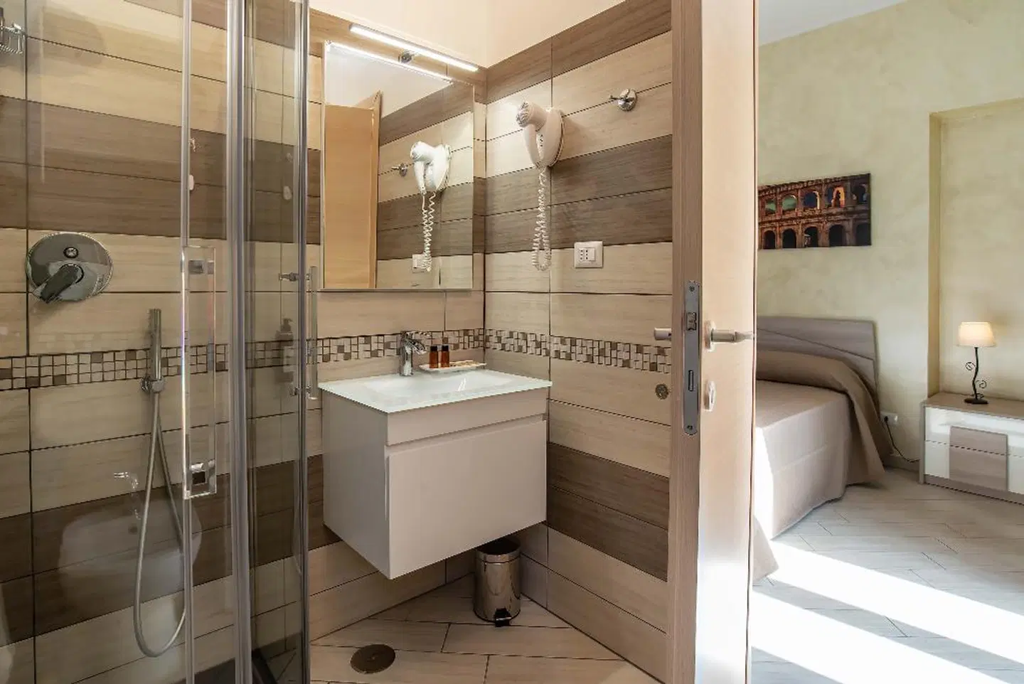 Rome Central Rooms Guest House o Affittacamere Badezimmer