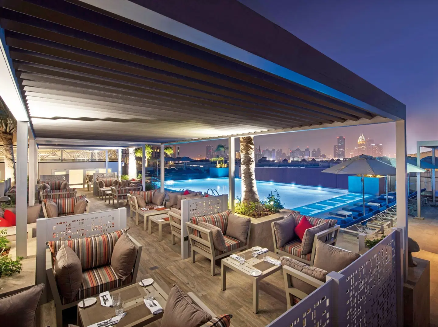 Grand Cosmopolitan Hotel Restaurant