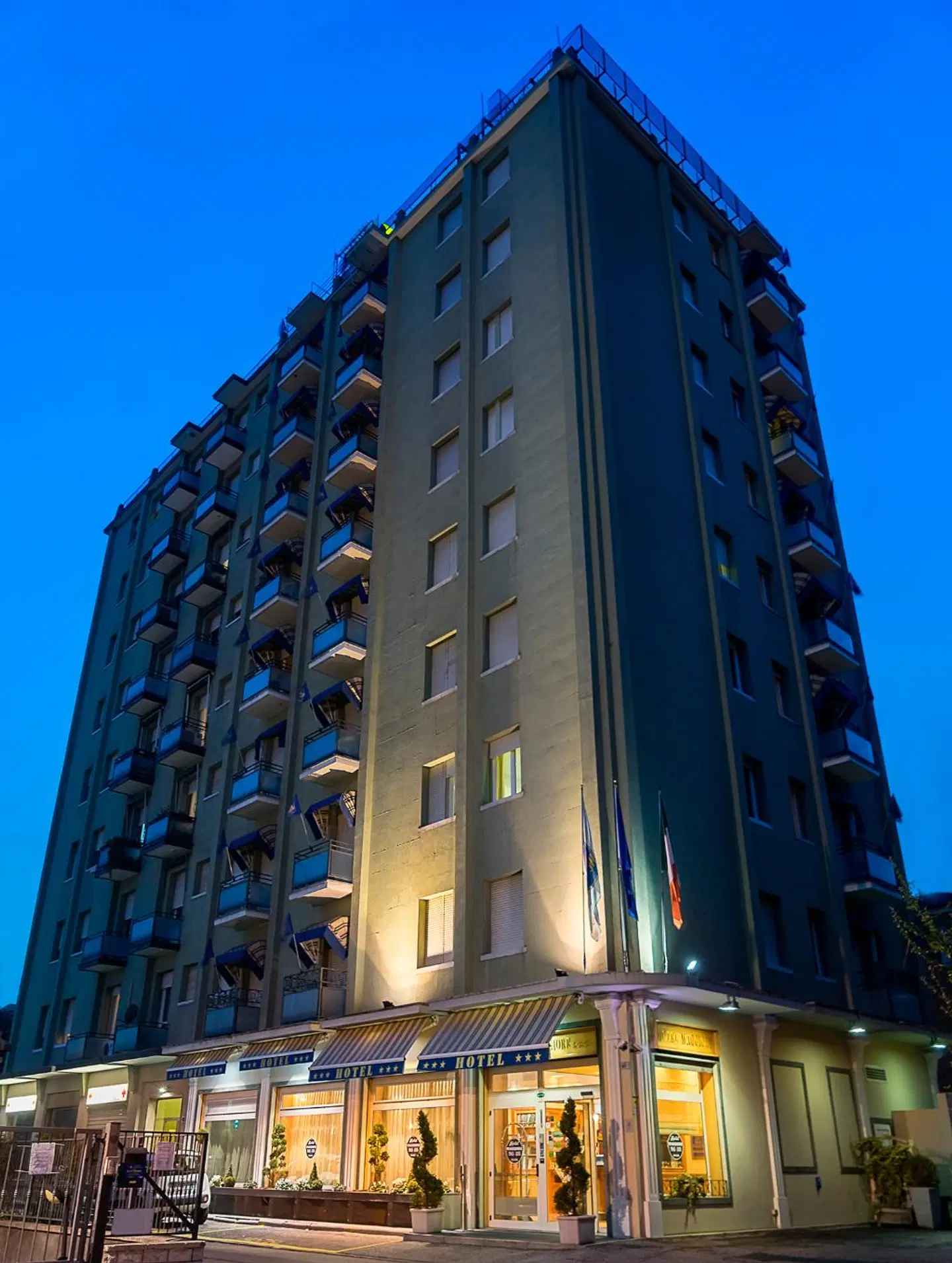 Hotel Maggiore EXTERIOR
