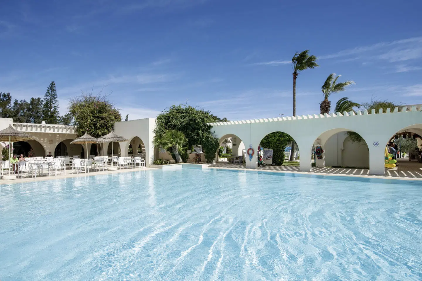 Seabel Alhambra Beach Golf & Spa OUTDOOR_POOL