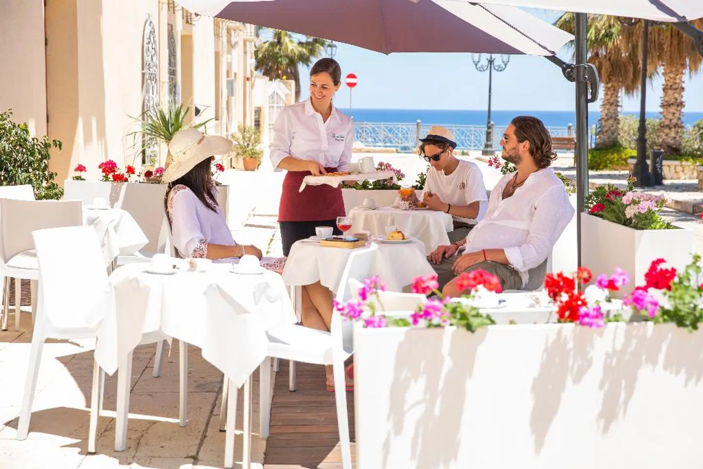 Al Madarig Hotel Restaurant