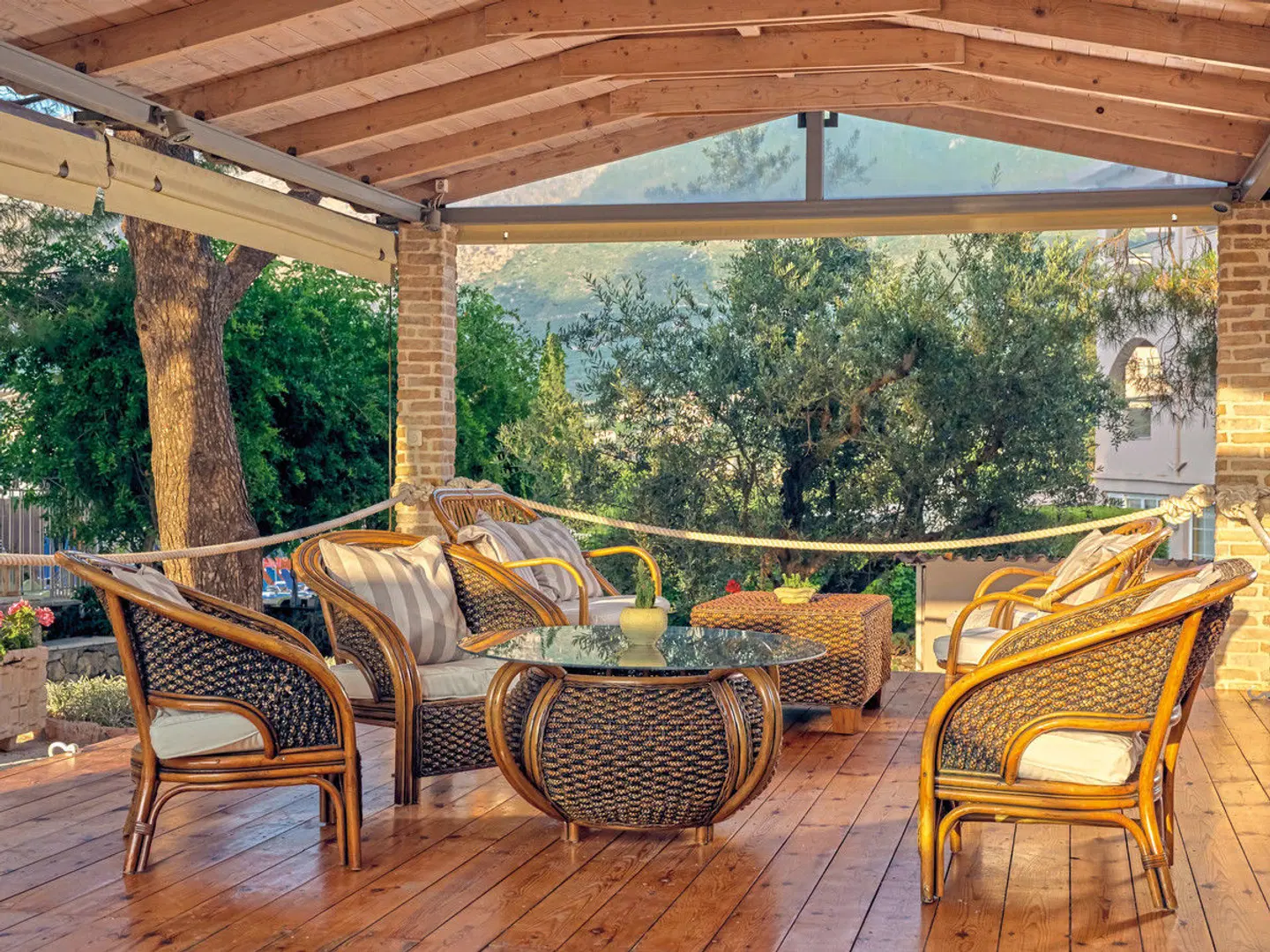 Koukounaria Hotel & Suites Terrasse