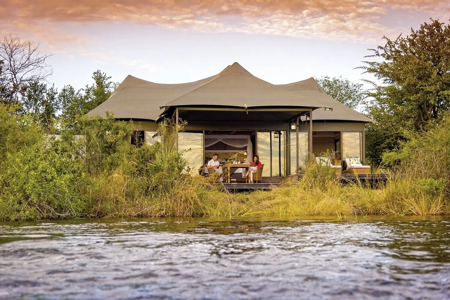 Old Drift Lodge EXTERIOR