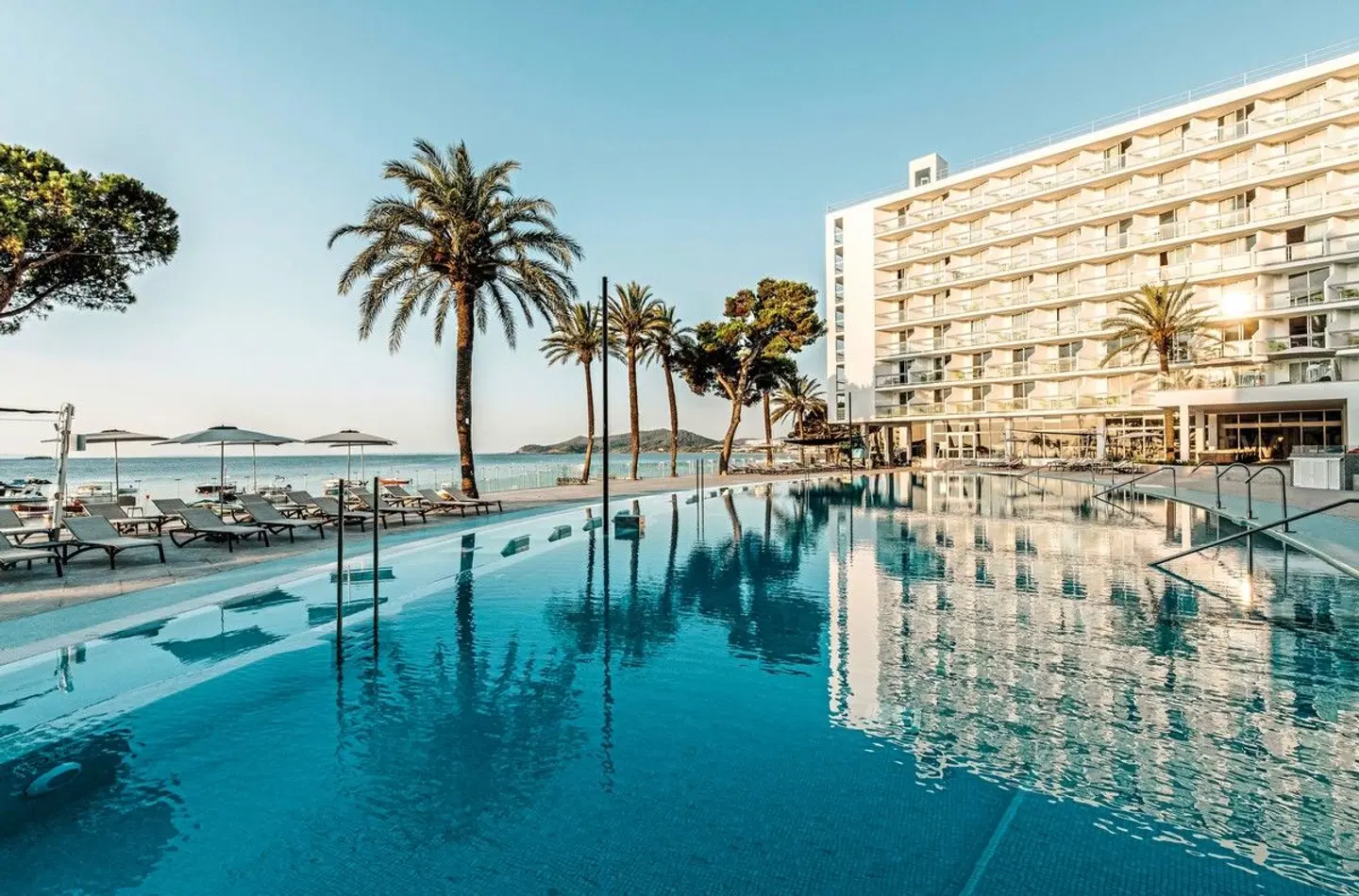The Ibiza Twiins OUTDOOR_POOL