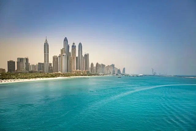Rove Dubai Marina OUTDOOR_POOL