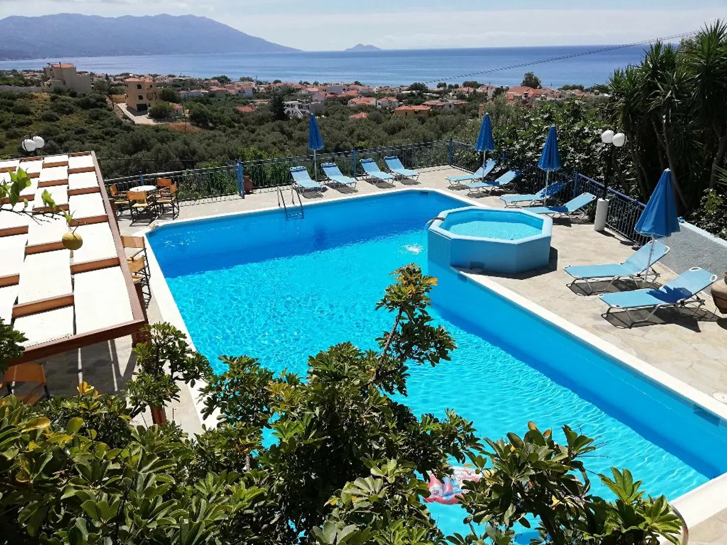 Villa Jota OUTDOOR_POOL