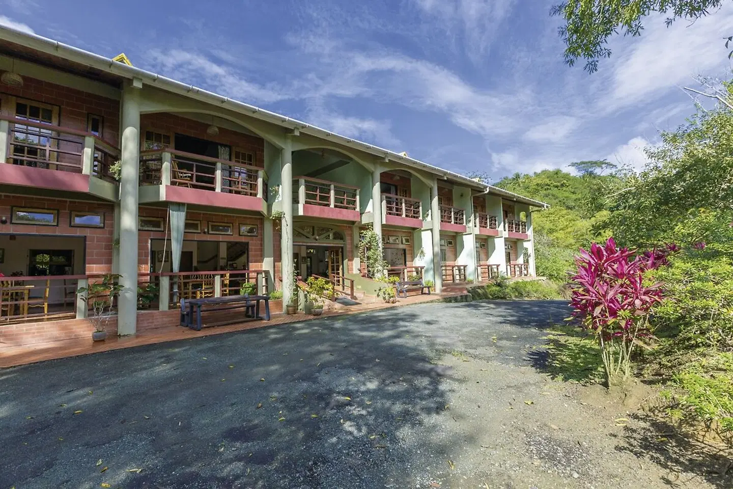 Cuffie River Nature Retreat EXTERIOR