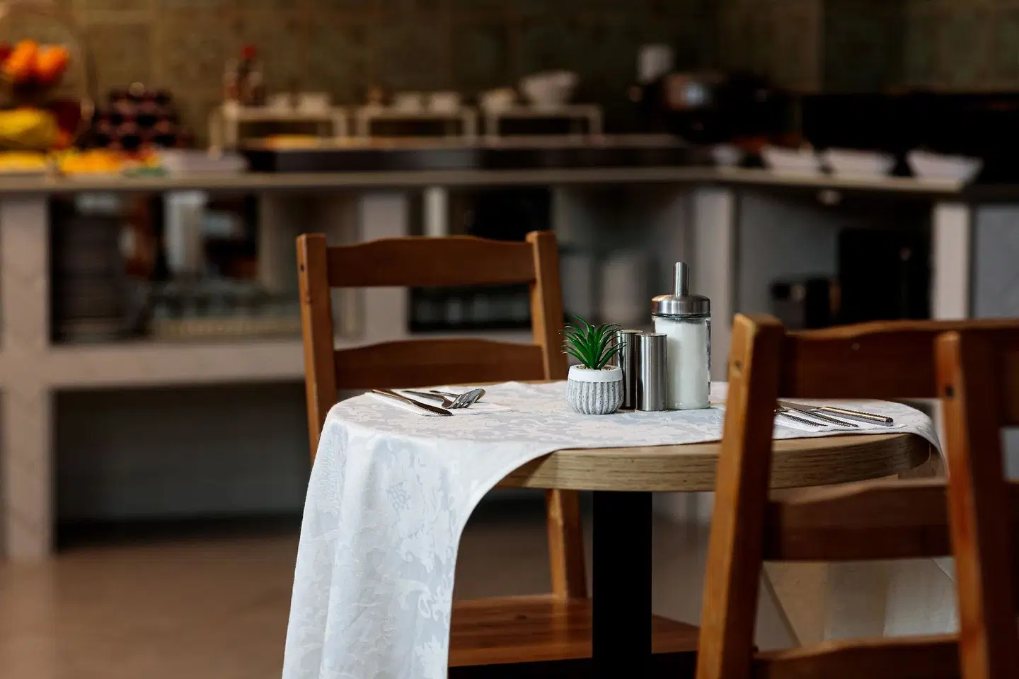 Royal Court Hotel Restaurant