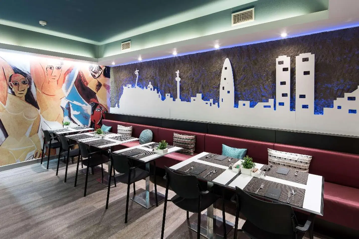 Catalonia Avinyo Restaurant