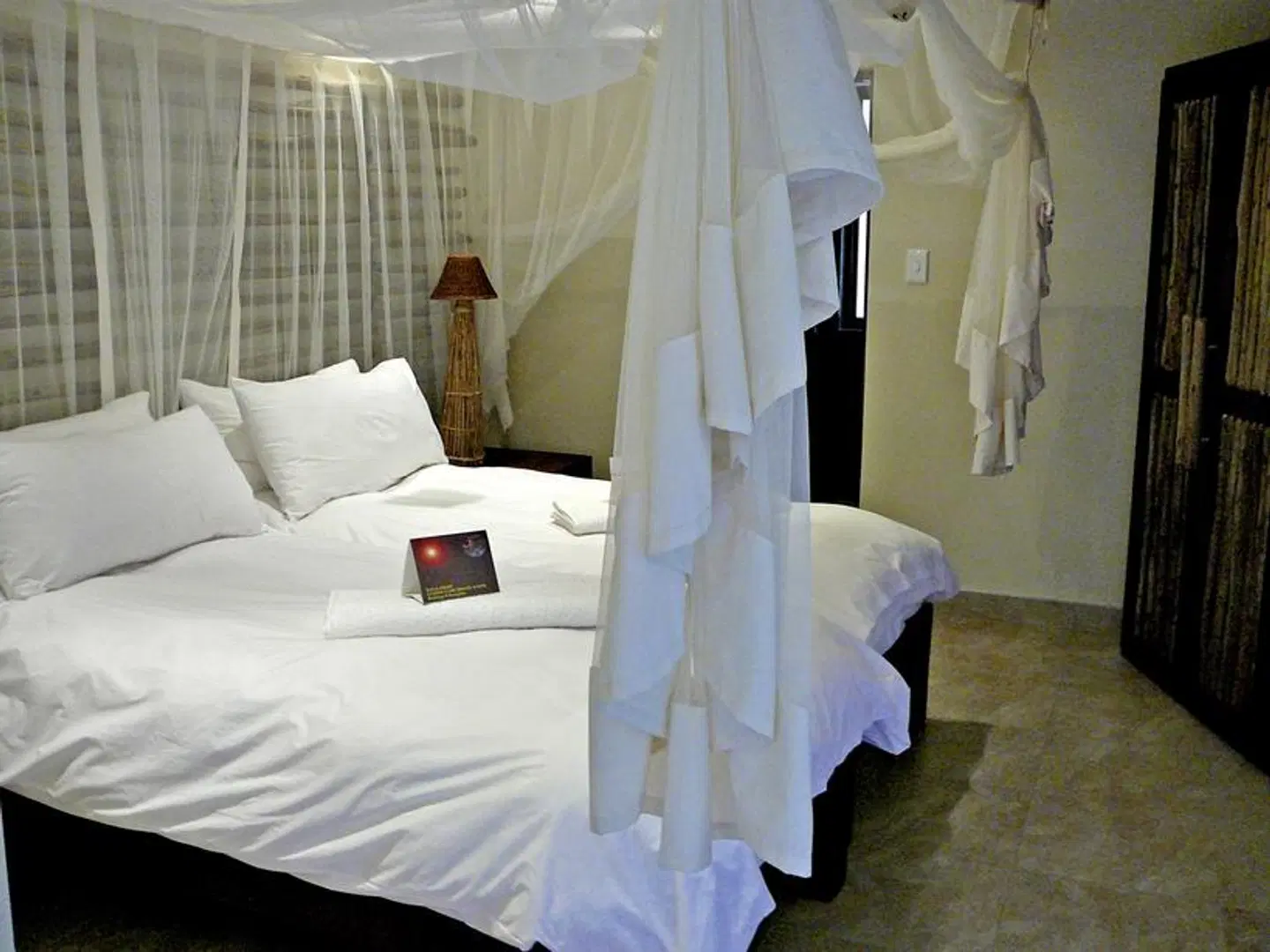 Okaukuejo Camp ROOM_EXAMPLE