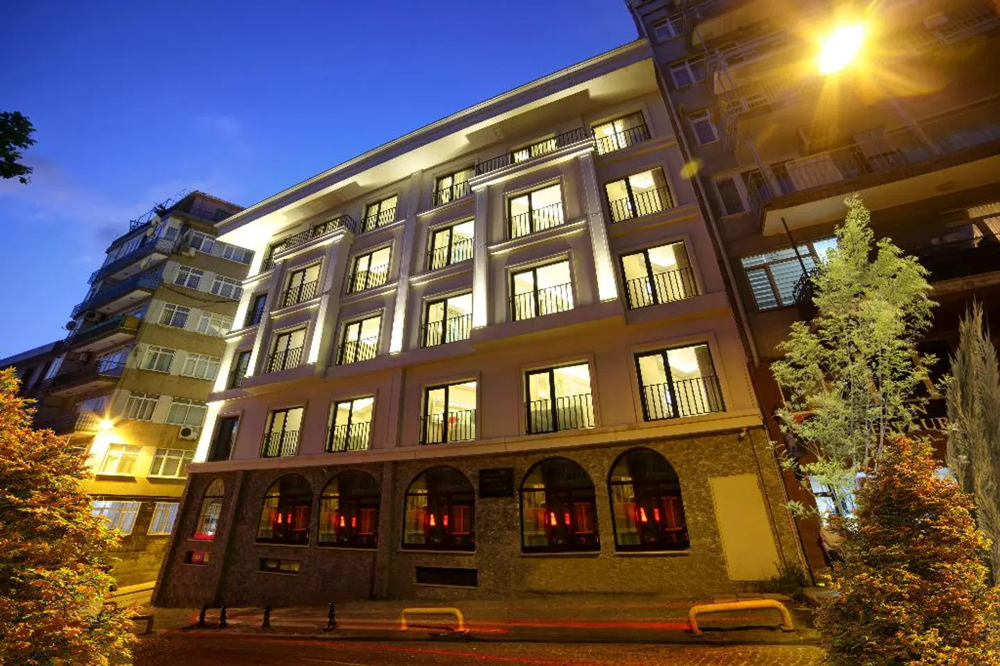 Great Fortune Design Hotel EXTERIOR