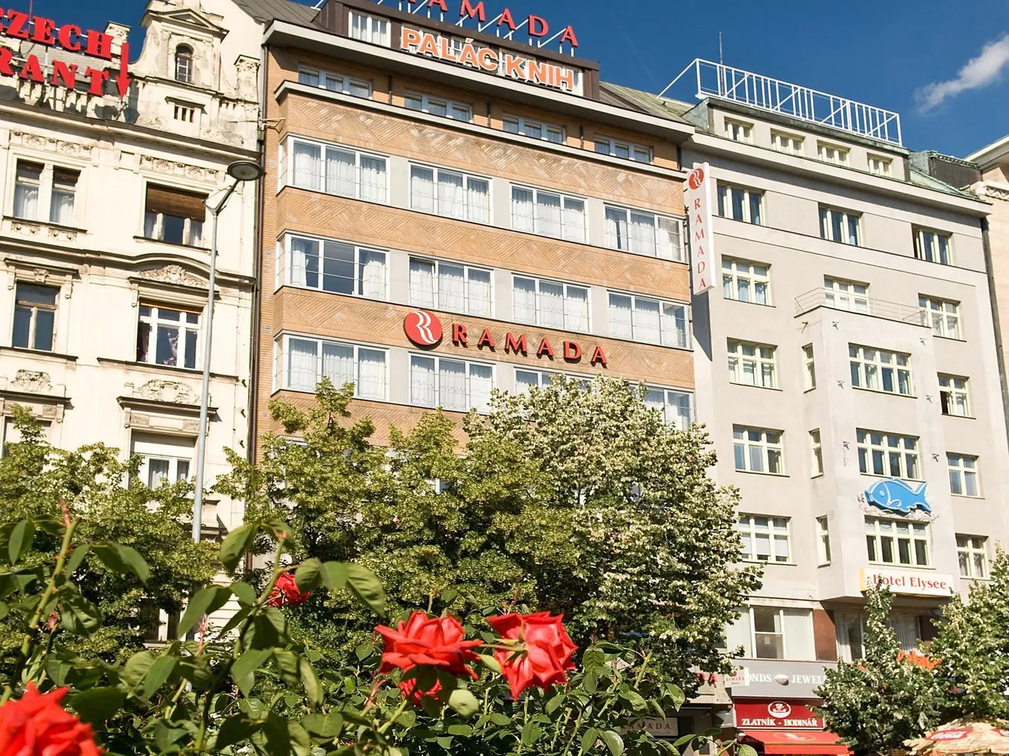 Ramada Prague City Centre EXTERIOR
