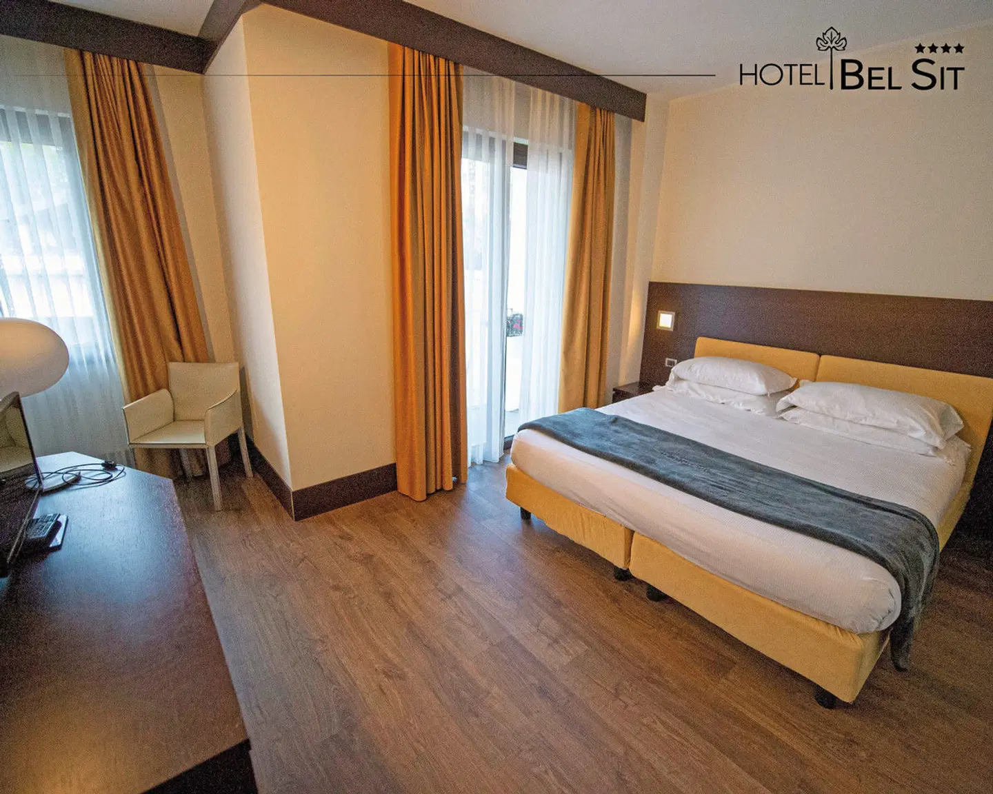 Bel Sit ROOM_EXAMPLE