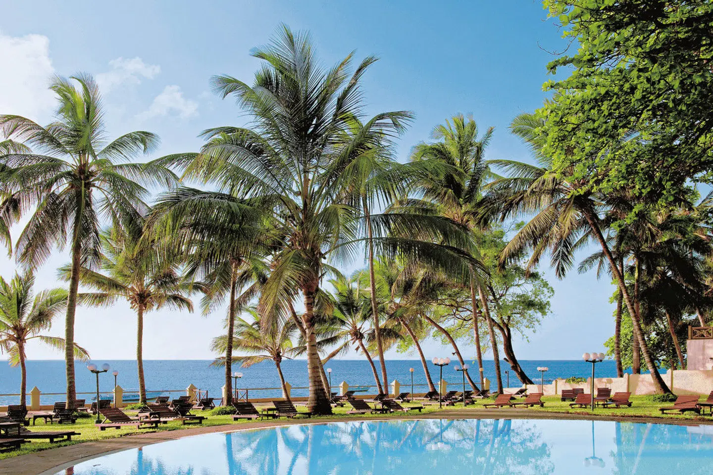 Neptune Beach Resort OUTDOOR_POOL