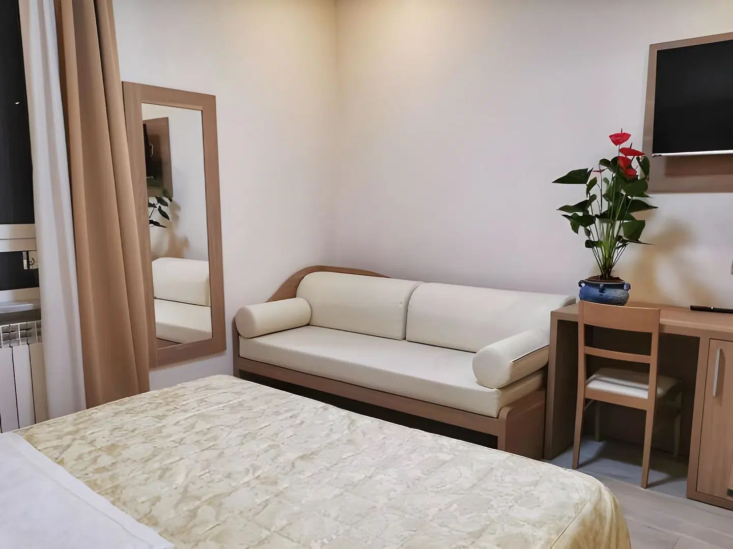 Hotel Metropoli ROOM_EXAMPLE