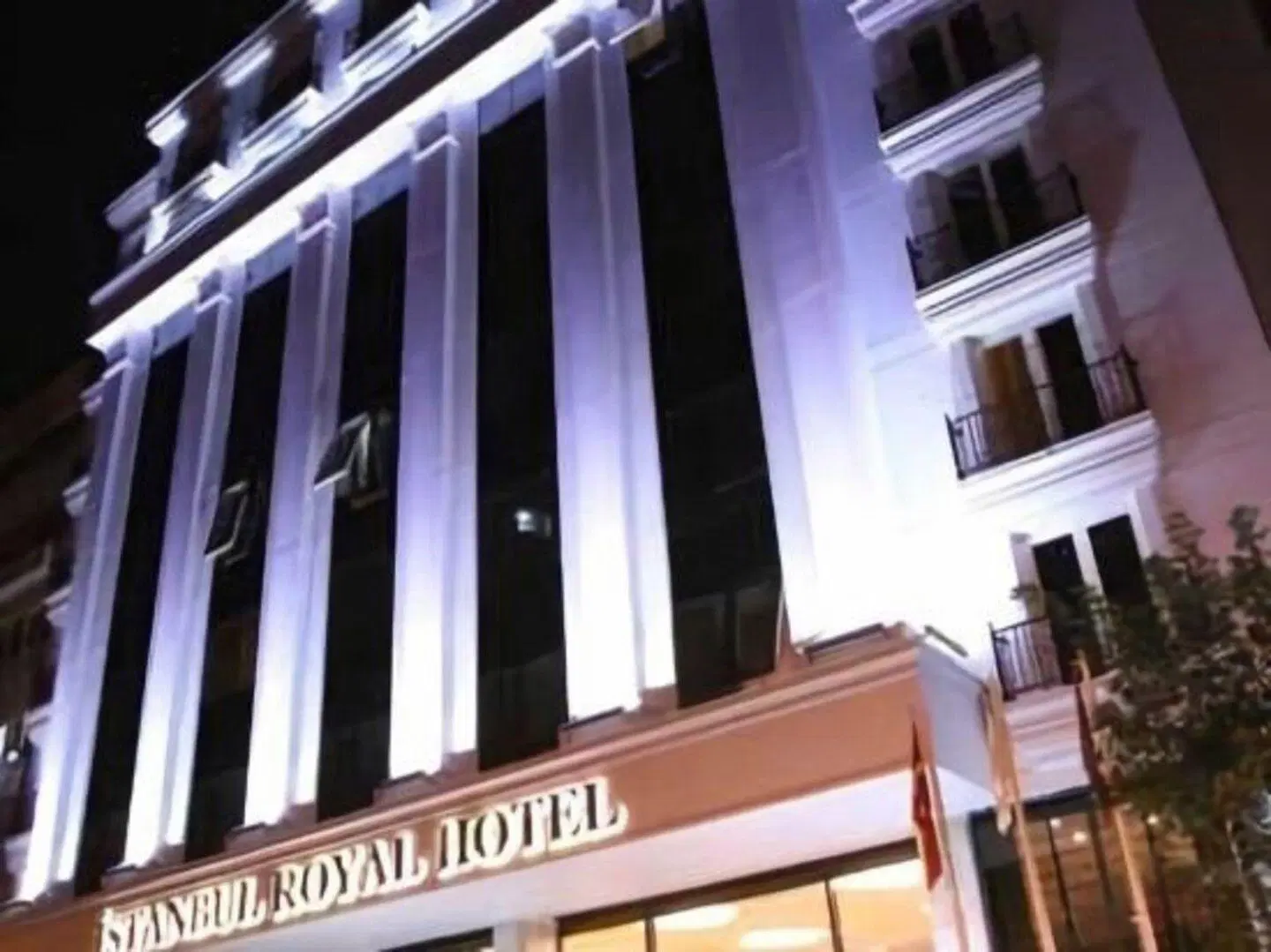 Istanbul Royal Hotel EXTERIOR