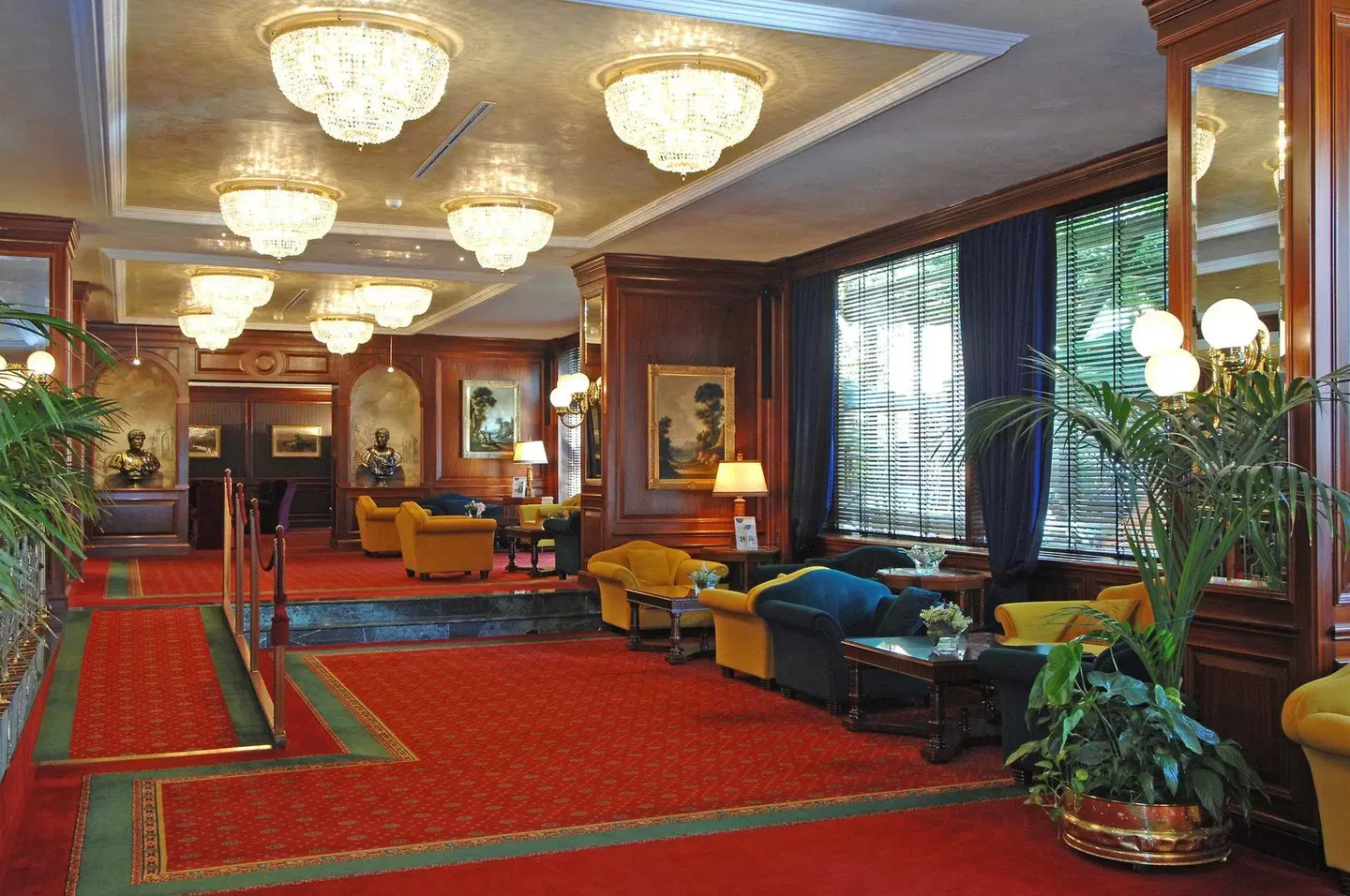 Royal Hotel Carlton LOUNGE_LOBBY