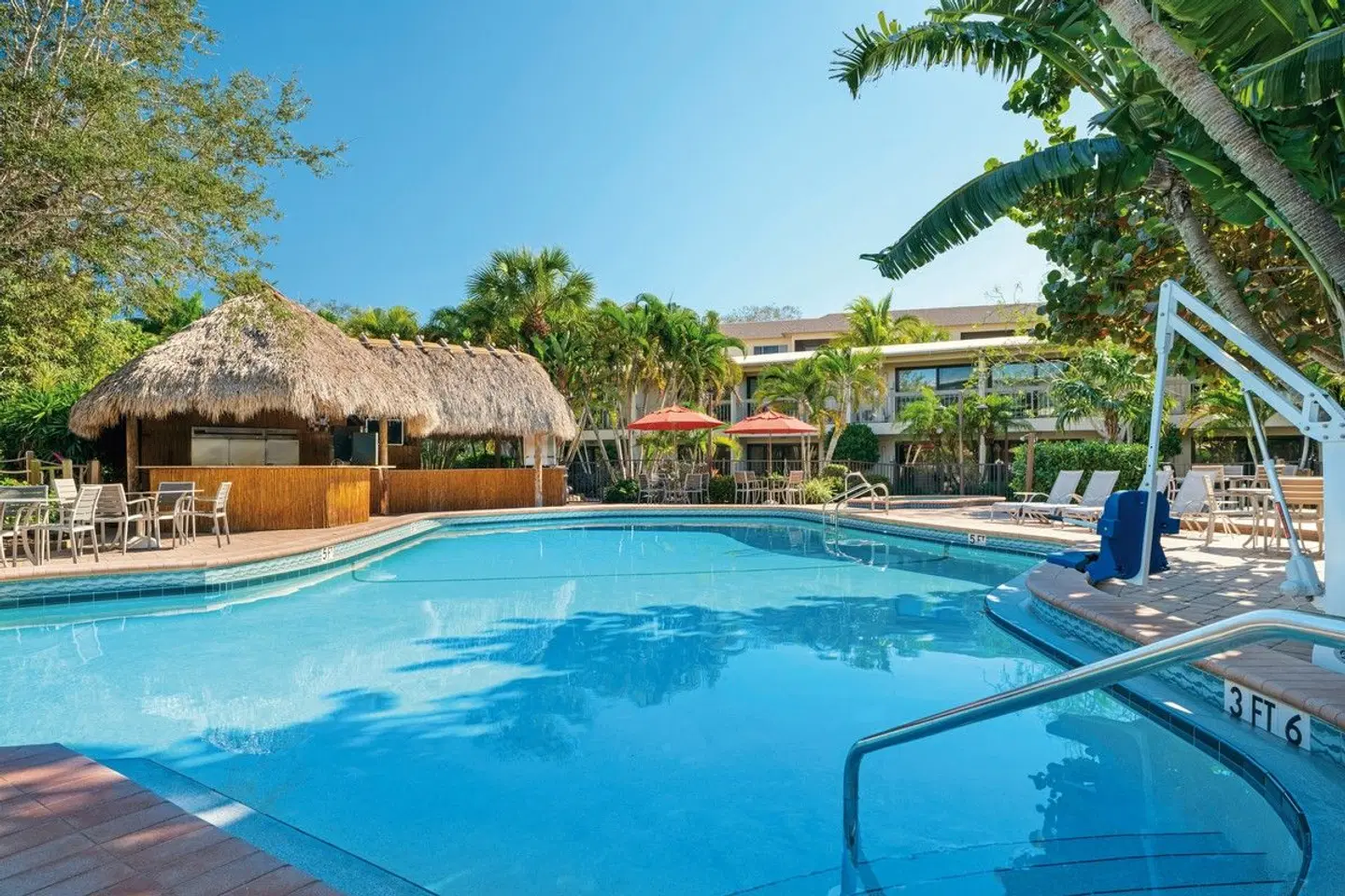 Best Western Naples Inn & Suites OUTDOOR_POOL