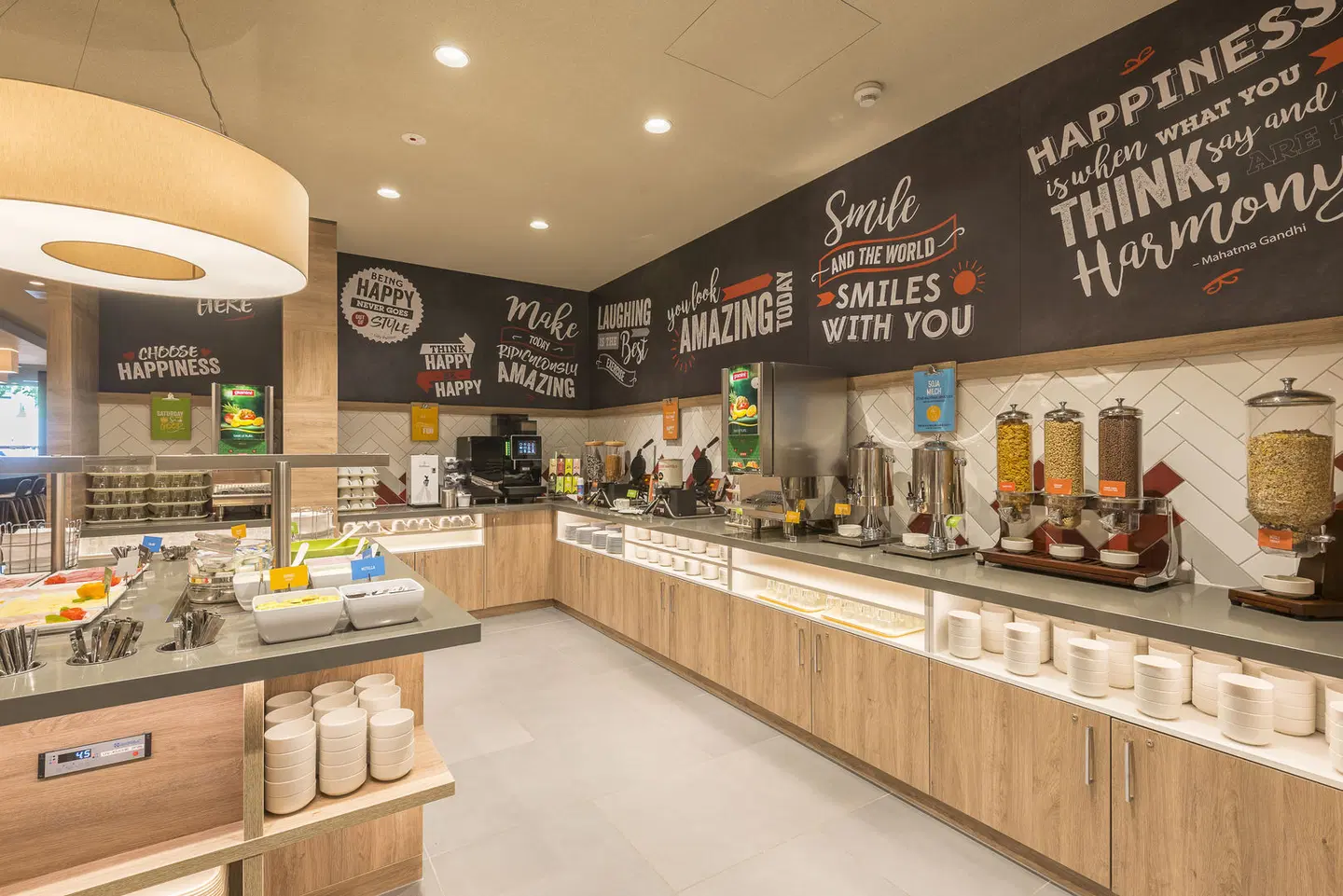 Hampton by Hilton Frankfurt City Centre East Bar