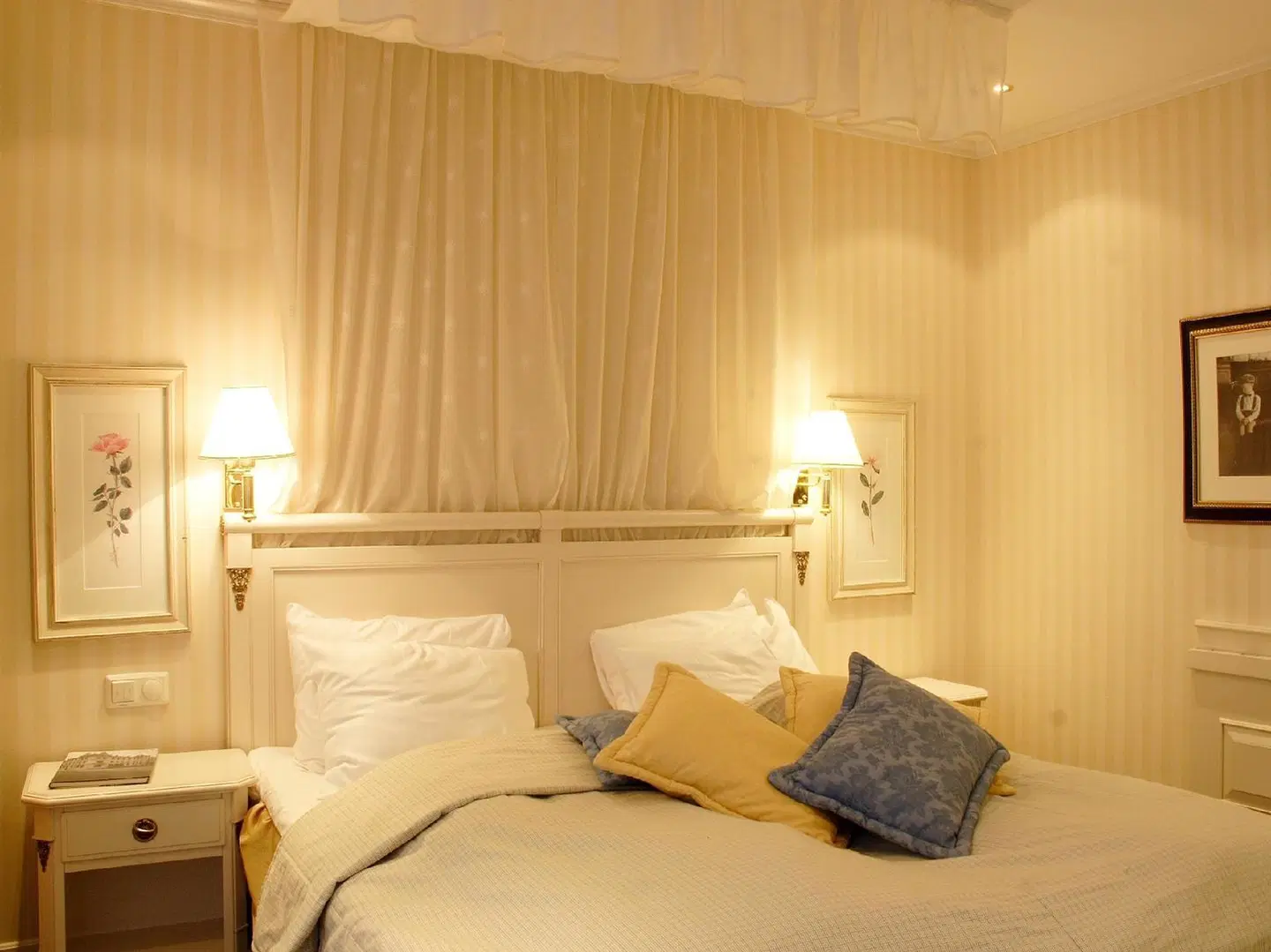 Britannia Hotel ROOM_EXAMPLE