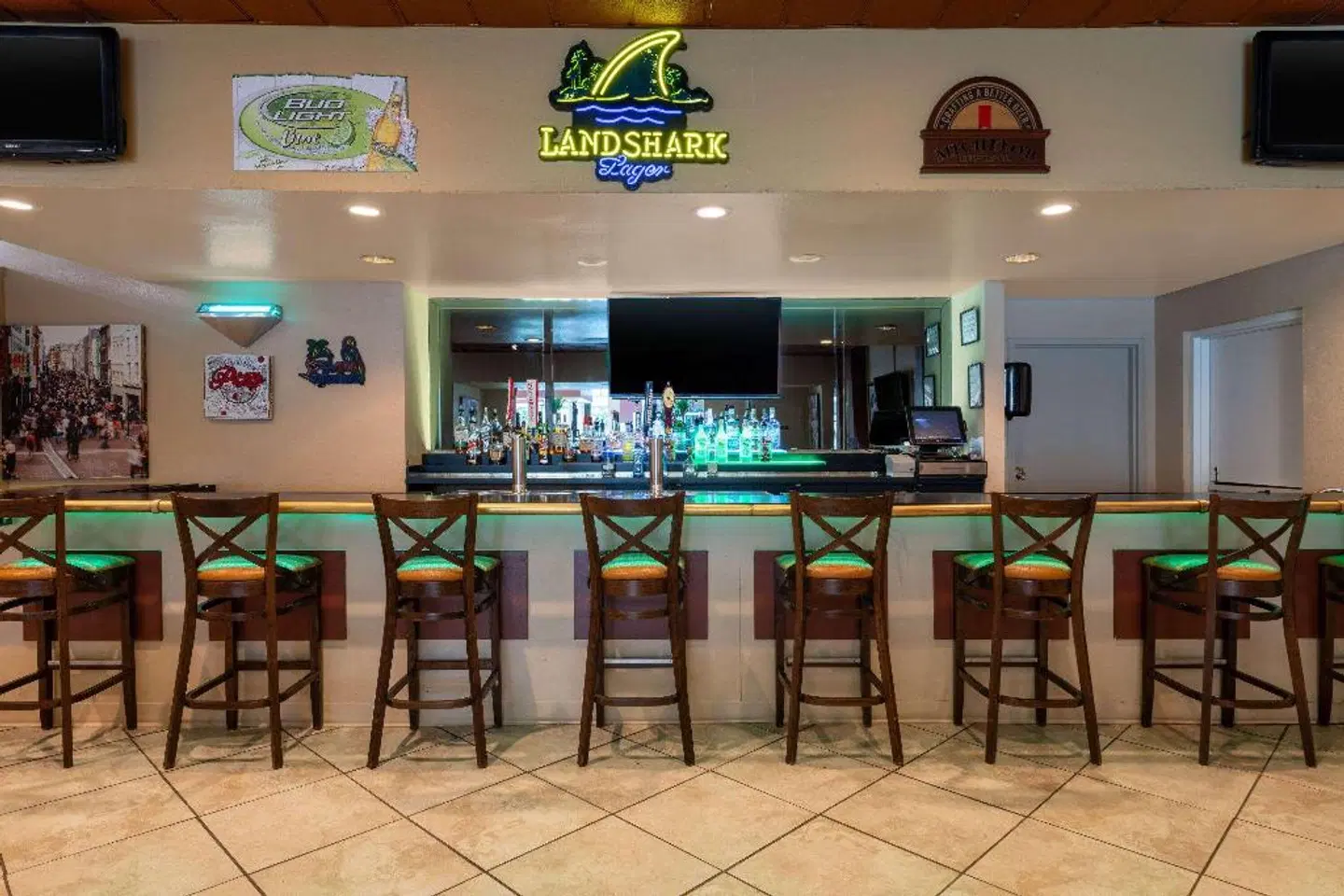 Ramada Gateway Hotel Kissimmee Bar