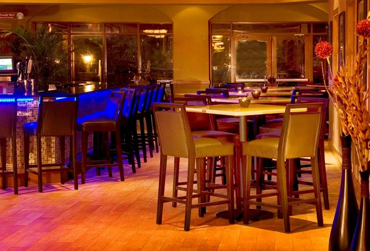 Embassy Suites by Hilton Fort Lauderdale - 17th Street Bar