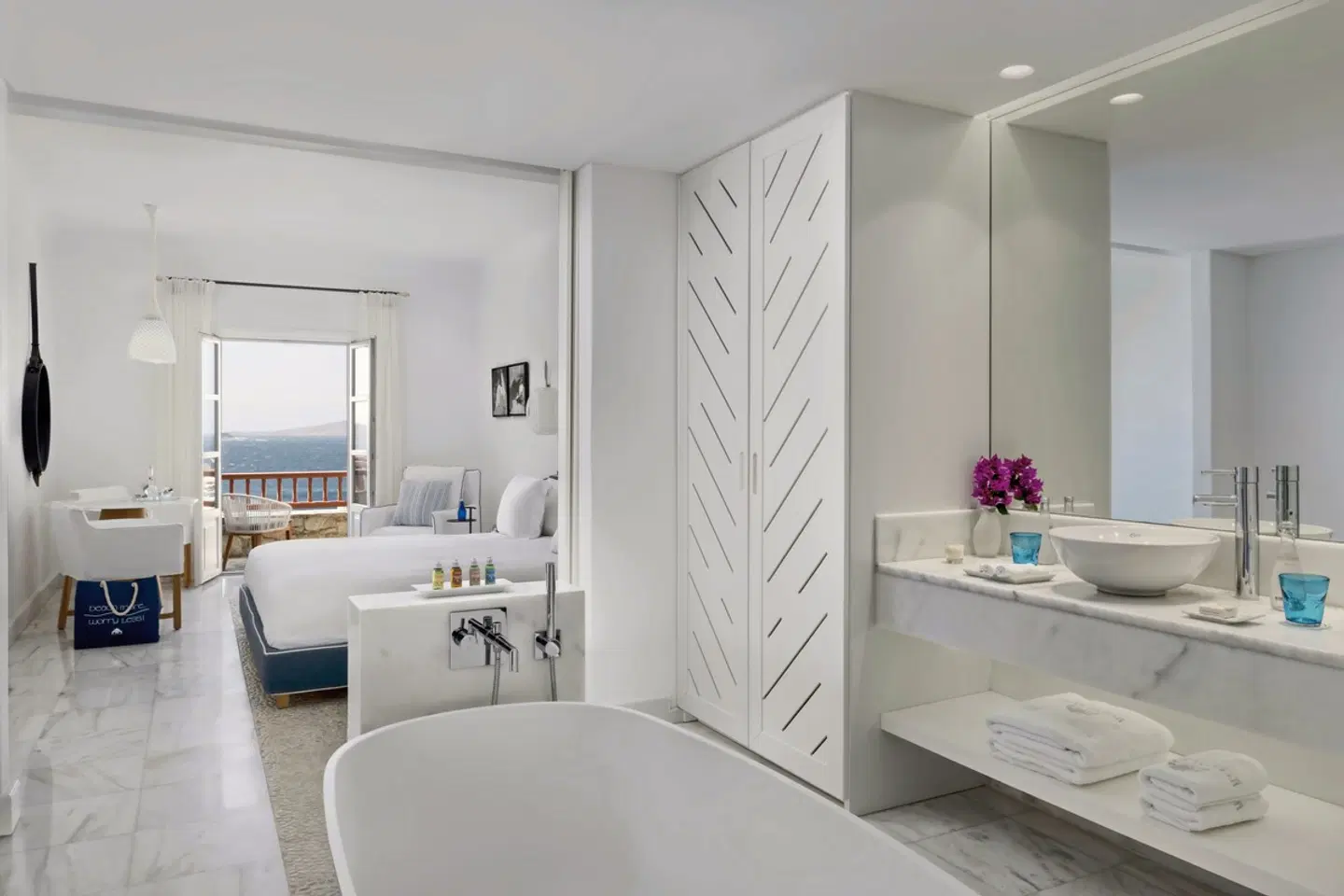Mykonos Grand Hotel & Resort Badezimmer