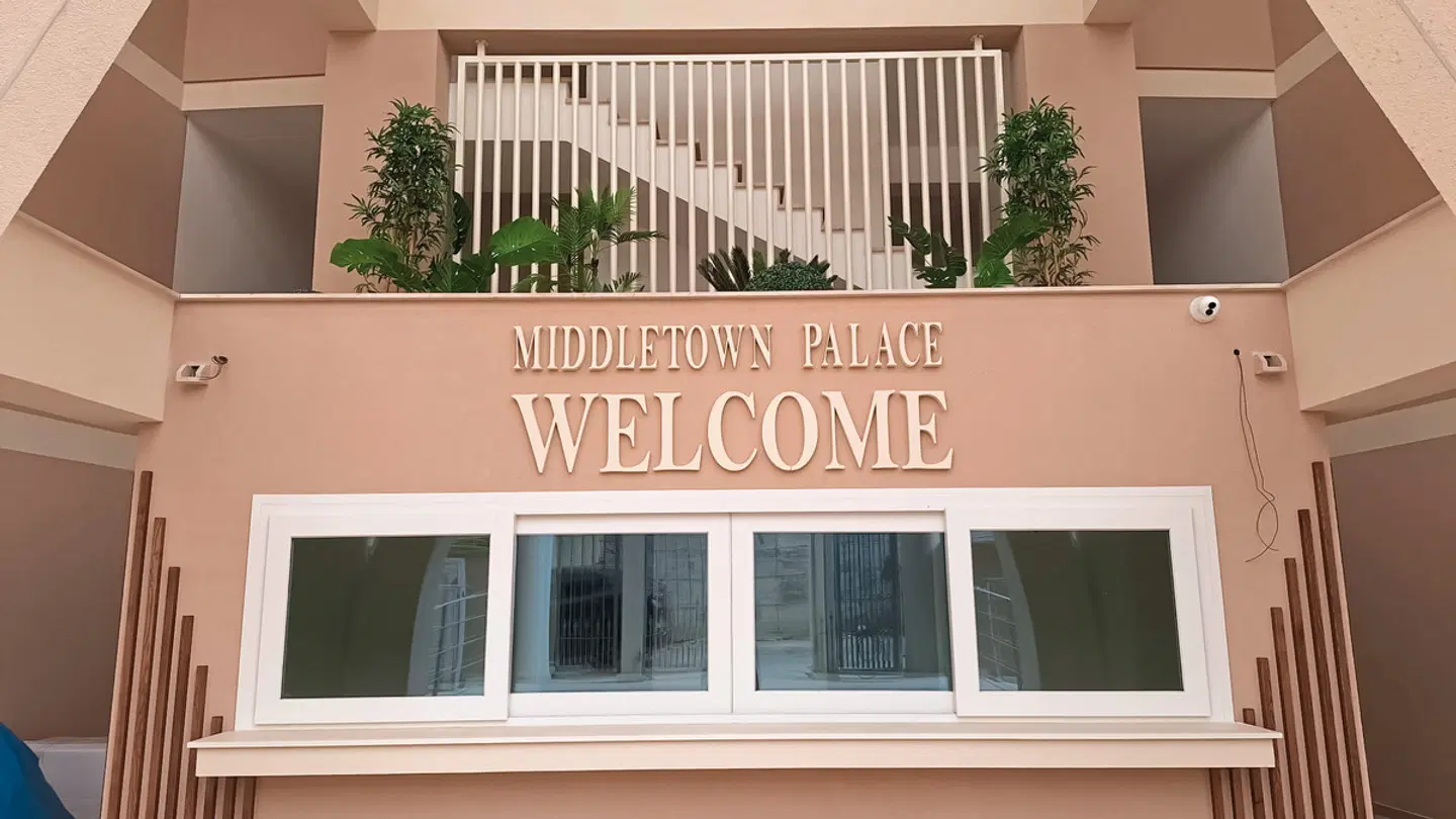 Middle Town Palace Tropea EXTERIOR