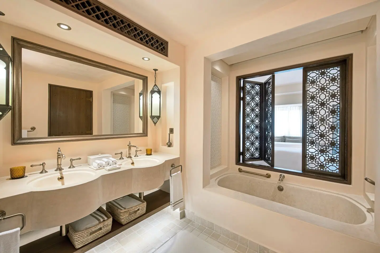 Al Wathba, a Luxury Collection Desert Resort & Spa, Abu Dhabi Badezimmer