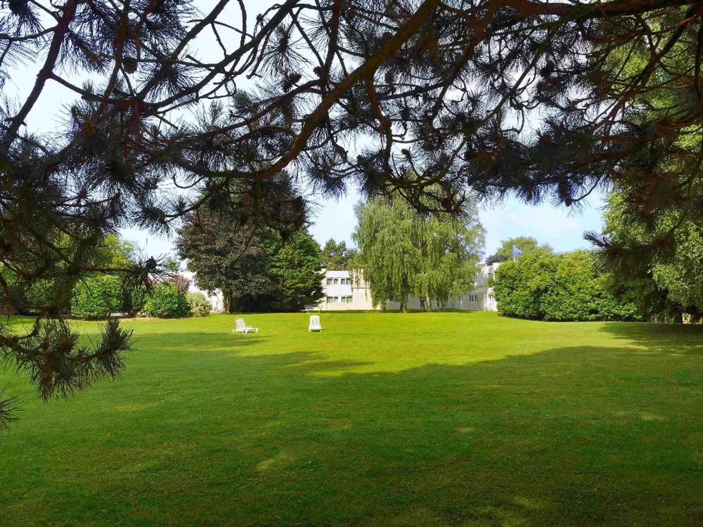 Novotel Muscat Airport Garten