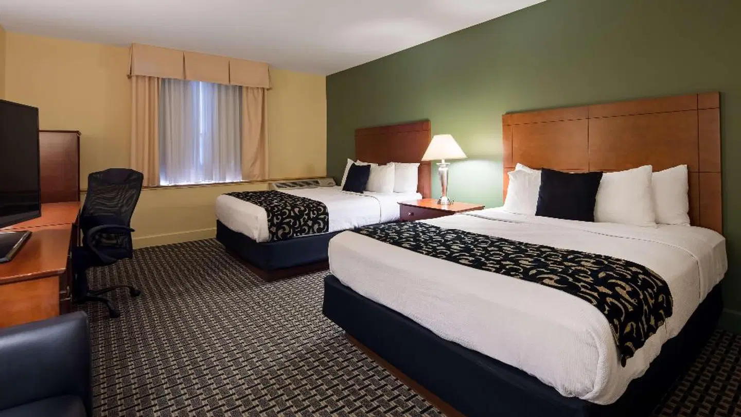 Best Western Plus Brunswick ROOM_EXAMPLE