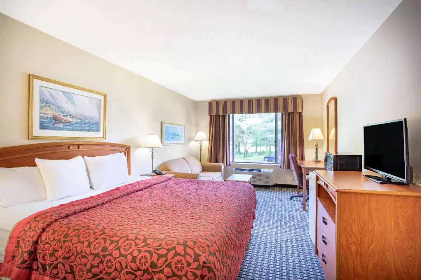 Days Inn by Wyndham Mystic ROOM_EXAMPLE