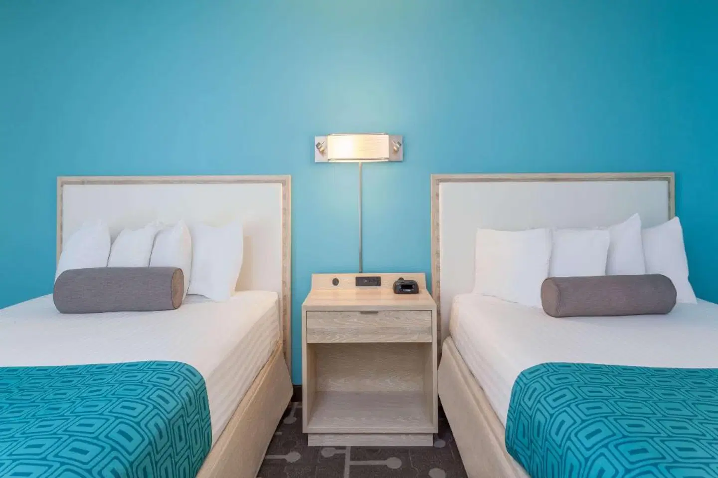 Howard Johnson by Wyndham Mystic ROOM_EXAMPLE