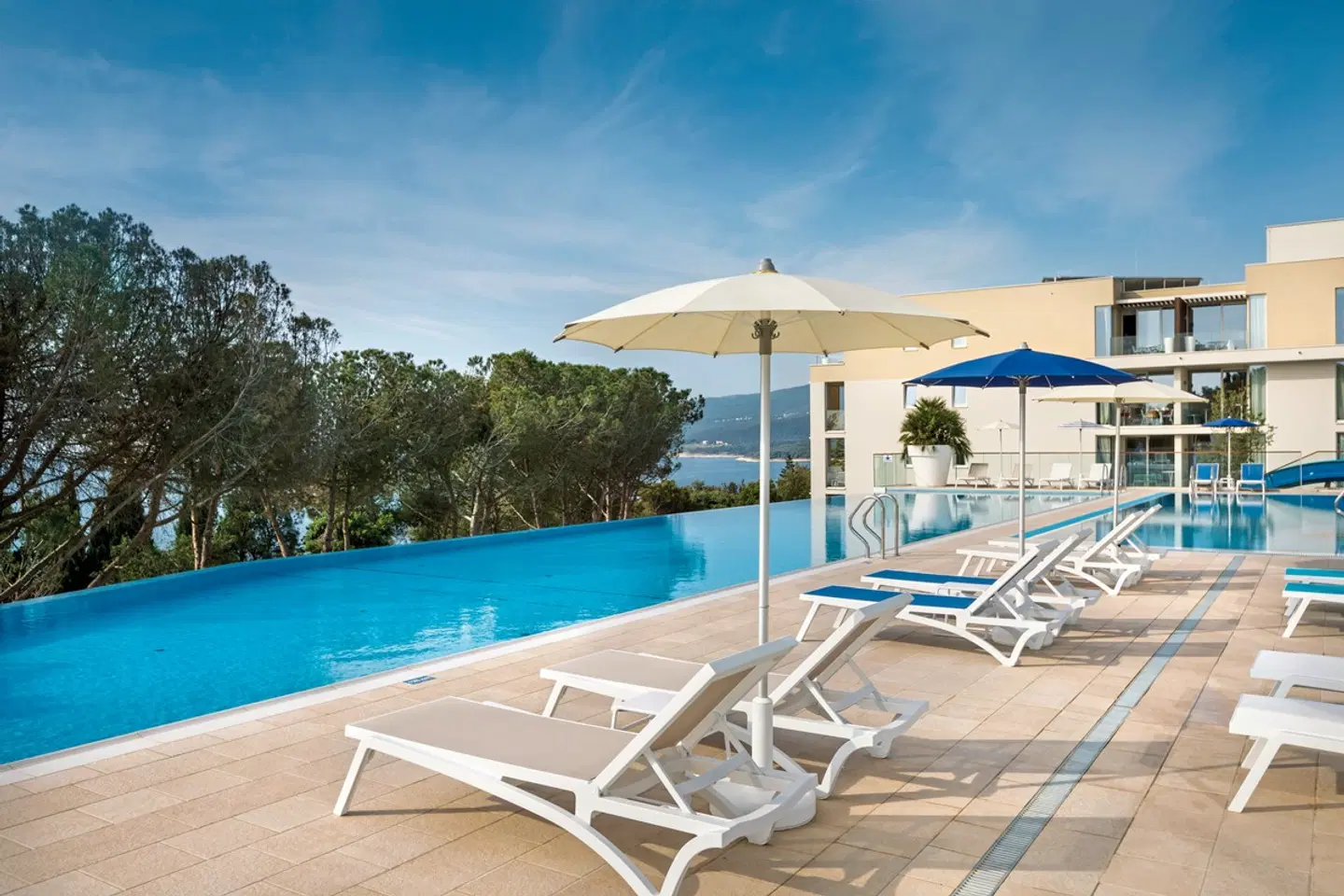 Girandella Resort Valamar Collection Maro Suites OUTDOOR_POOL