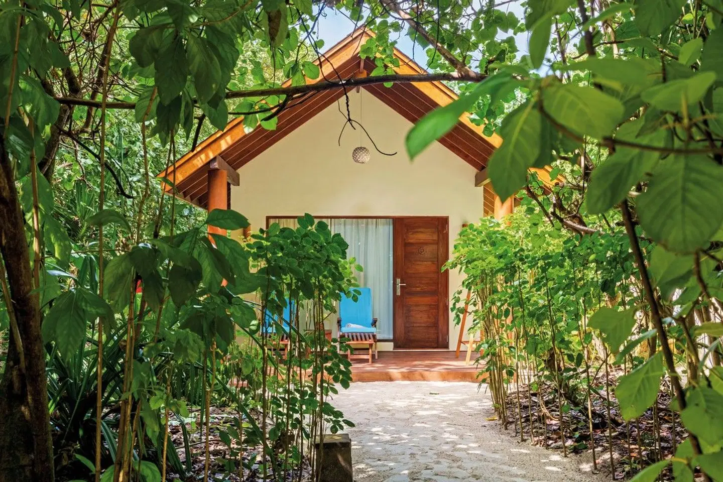 Reethi Faru Resort EXTERIOR